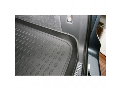 Коврик в багажник VW Touareg 10/2002->, кросс. (полиуретан)