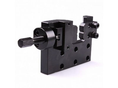 CT-N003 Зажимное устройство для форсунок от CAR-TOOL CT-N003 Зажимное устройство для форсунок