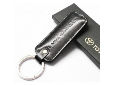Брелок Toyota Land Cruiser Key Pendant, Black, артикул OT1100806T от Toyota Брелок Toyota Land Cruiser Key Pendant, Black, артикул OT1100806T