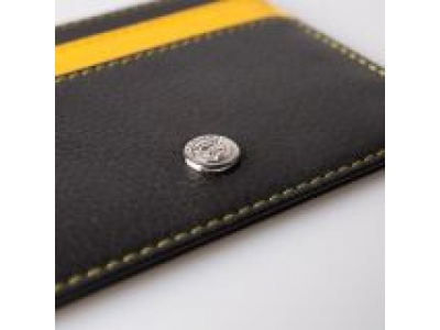 Кожаный футляр для кредитных карт Jaguar Ultimate Card Case, Black от JAGUAR Кожаный футляр для кредитных карт Jaguar Ultimate Card Case, Black